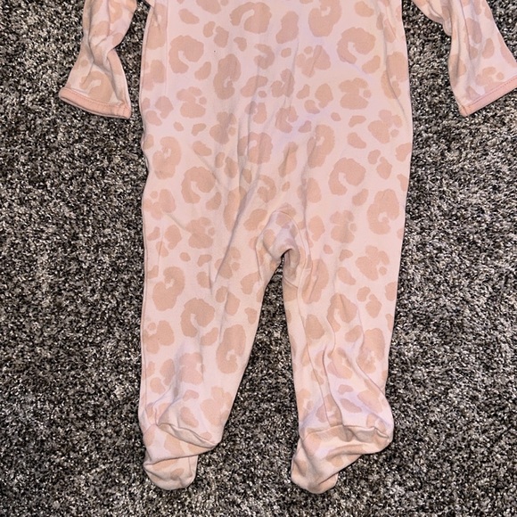 Carters Brand Footie Pajamas "Little Sister" Size 3-6 Months Great Condition - Picture 10 of 10
